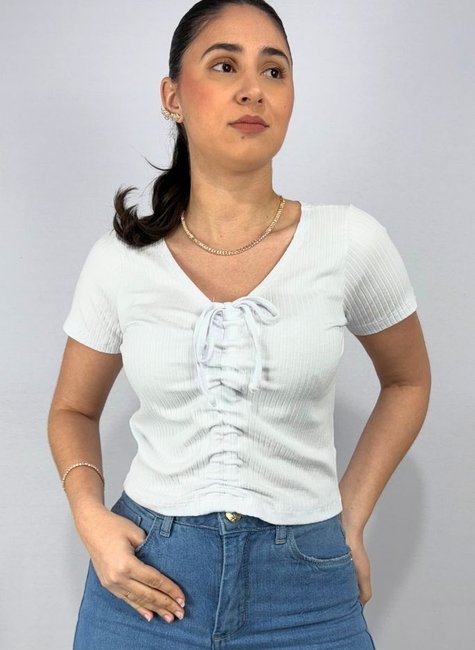 Blusa Canelada Com Detalhe De Amarração Frontal Em Malha Viscose Branco